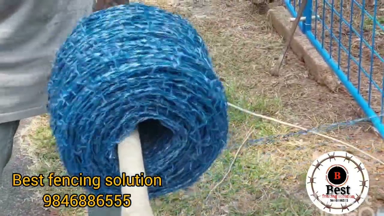 മുള്ള് വേലി മുള്ള്കമ്പിവേലി kambiveli barbed wire fencing വളരെ സിബിൾ ആയി കുറഞ്ഞ ചിലവിൽ ചെയ്യാം