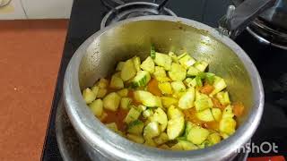 Cucumber sabji,या ककडी की स्वादिष्ट और लजीज सब्जी बनाए कुकर में,टेस्टी भी हेल्धी भी cucumbersabji