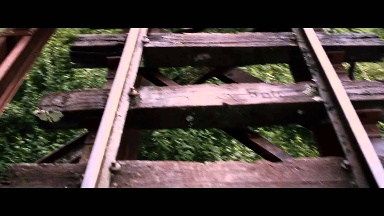 I zapadła ciemność / And Soon the Darkness (2010) Trailer - YouTube