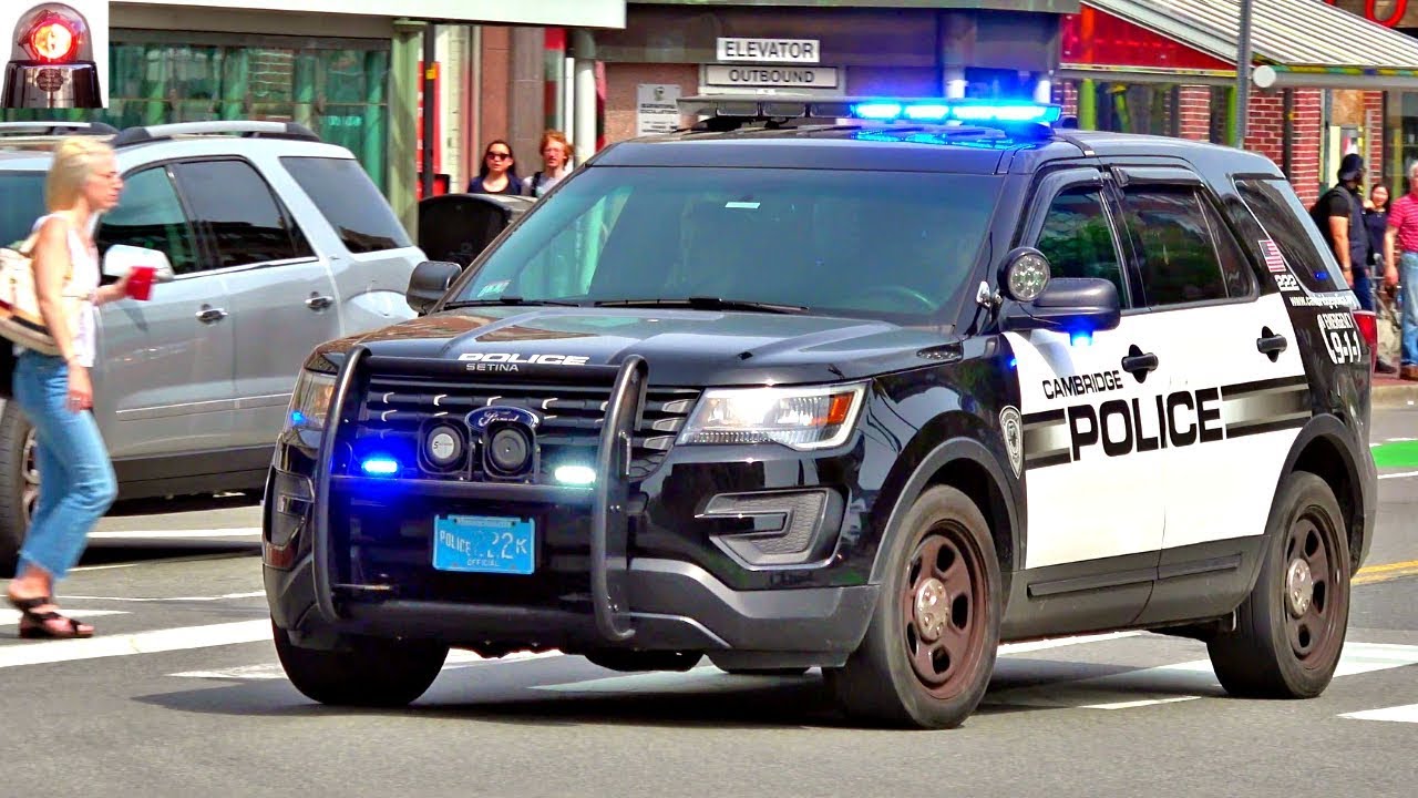 Cambridge Police Ford Interceptor Responding Lights and Sirens YouTube