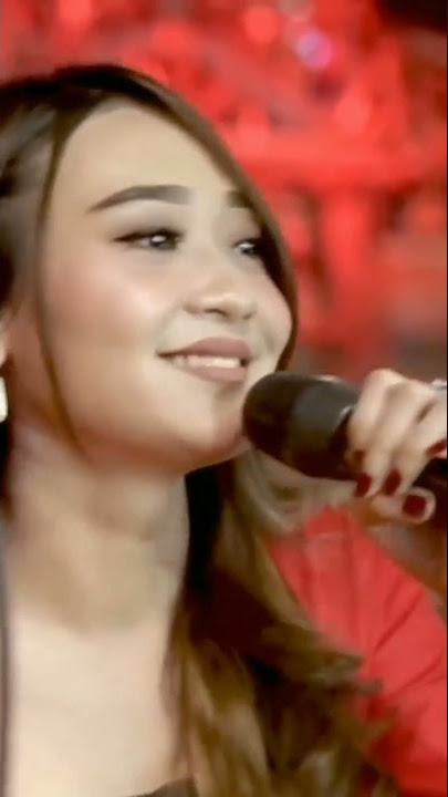 om adella HALU BOS difarina indra//story wa