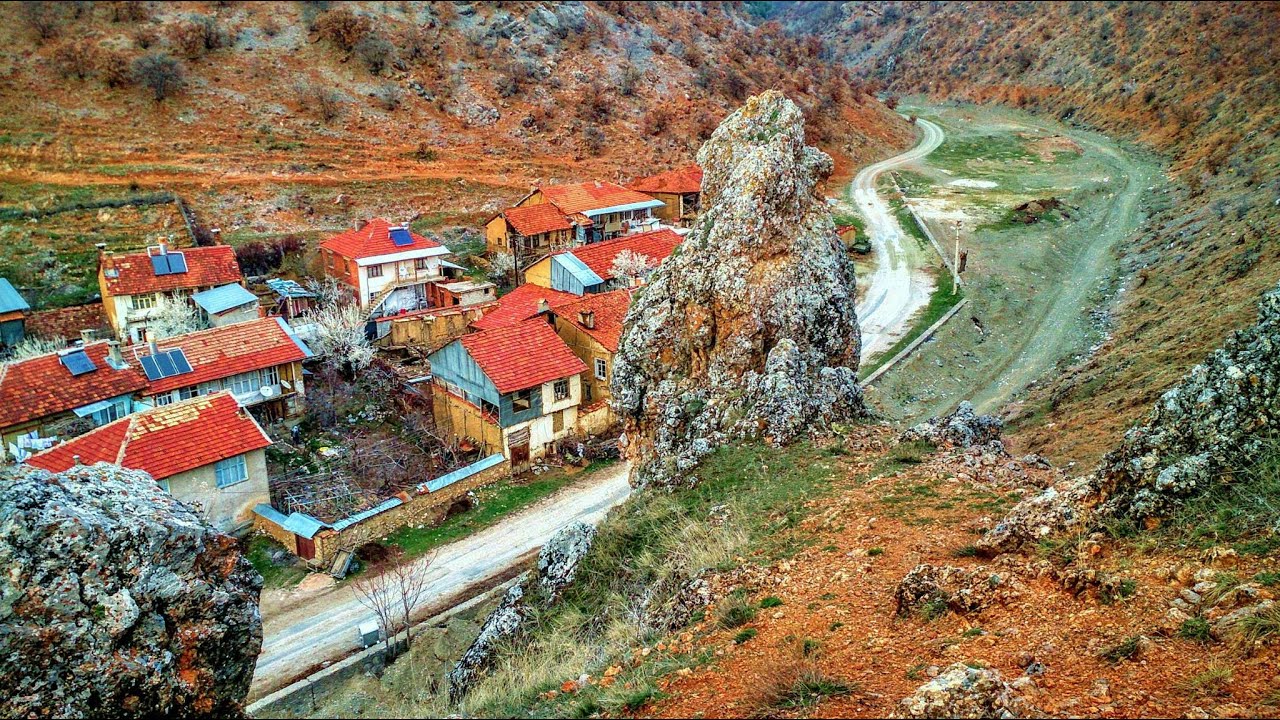 Hisarardı Köyü Takkalı Kayadan 14 02 1987