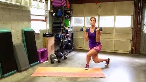 Curtsy Lunge with Bicep Curl