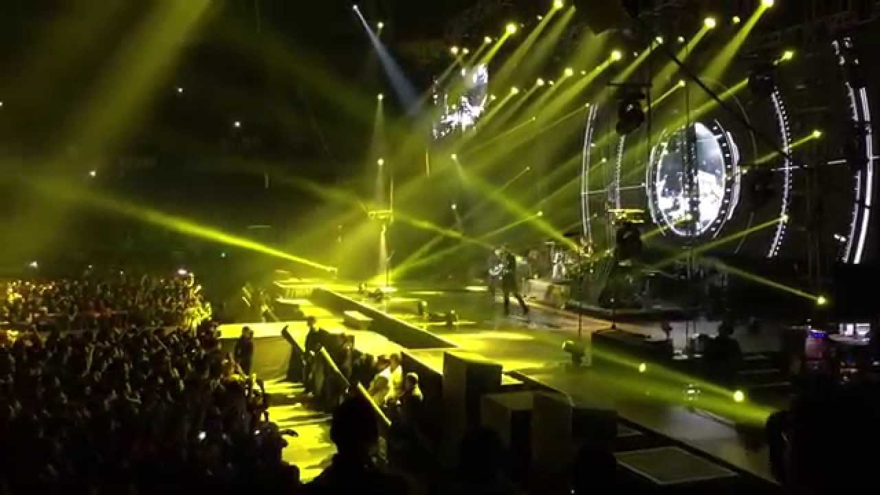 Muse Hysteria live (full) Movistar Arena HD Chile Oct 2015 YouTube