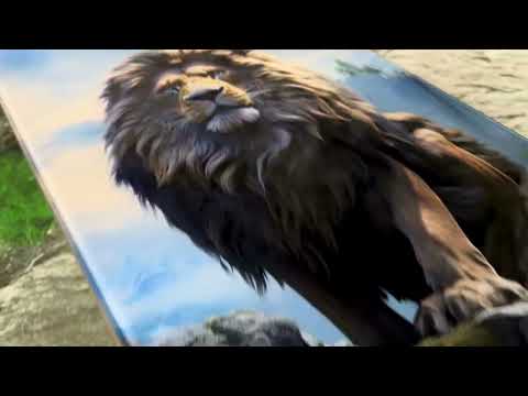 «Велич Царя звірів» — нарди з дерева та скла для сильних і впевнених, видео 1