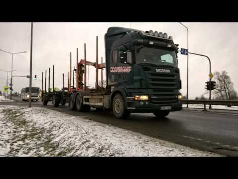 Video: Sunkvežimis, Pilnas Viskio „Fireball“, Savo Turiniu Išpūtė Visą Greitkelį