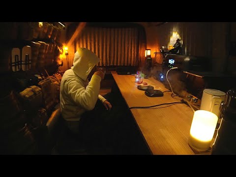 [129]豪華な車内でくつろぐ車中泊｜究極の贅沢な秘密基地が完成｜大容量ポータブル電源 Elite 200 V2 （BLUETTI）が登場｜ASMR