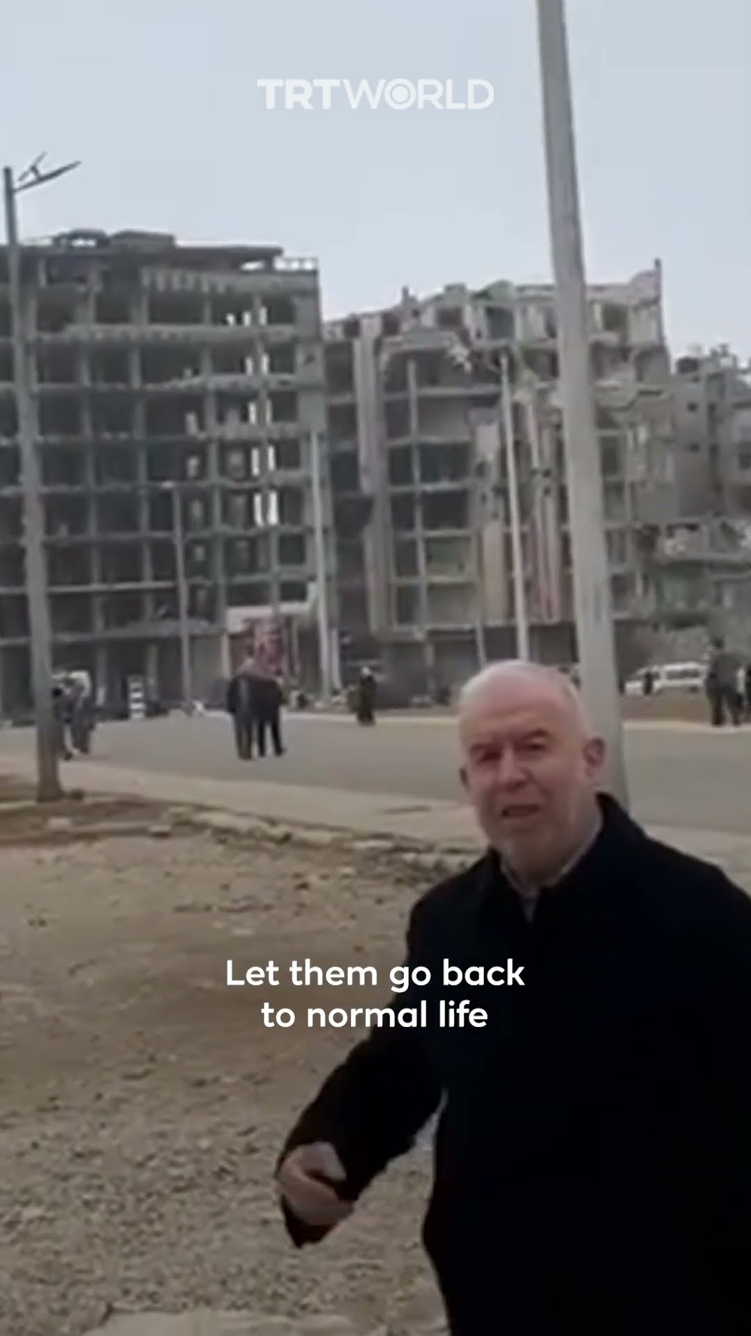 Syrian man criticises Western media's silence over Syria's suffering