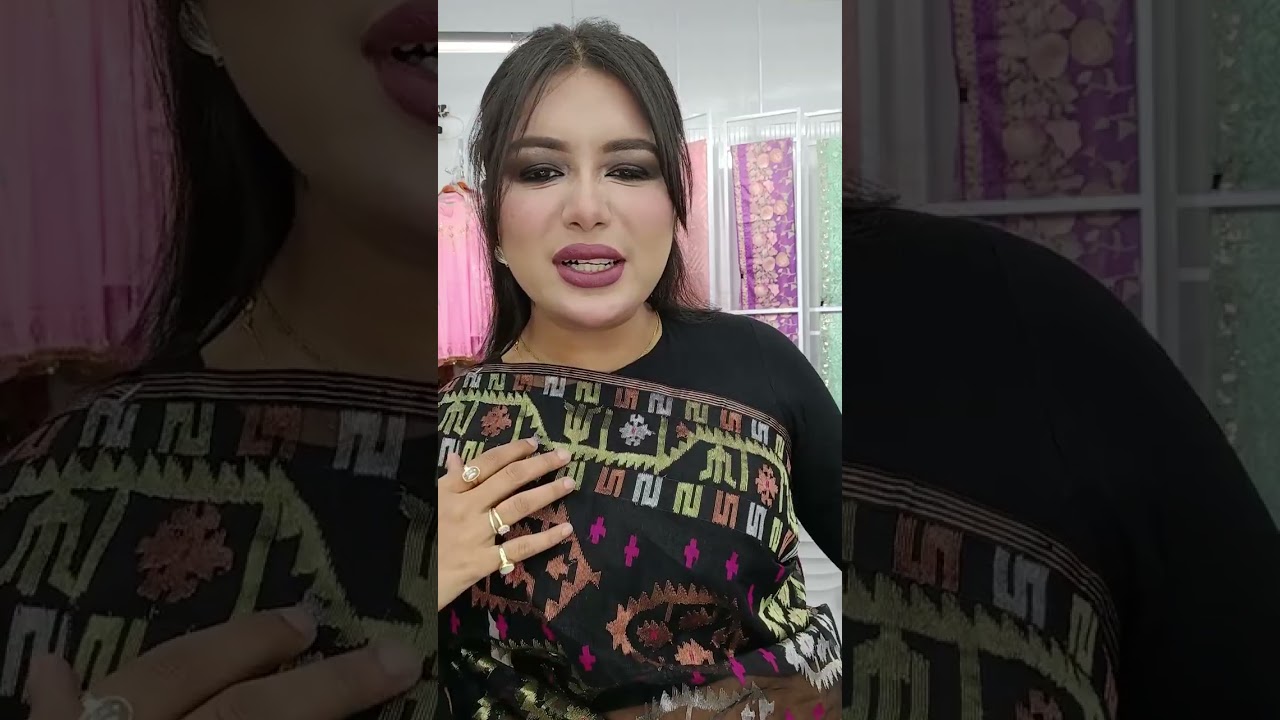 অনেকদিন পর একটা জামদানী পরে চলে আসলাম 😍 😁 