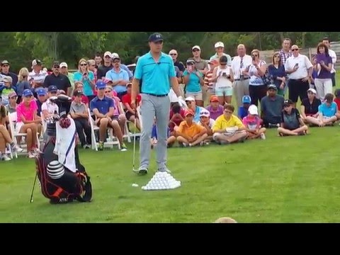 Video: Jordan Spieth (golfi profesionist) Vlera neto: Wiki, I martuar, Familje, Dasma, Paga, Vëllezërit dhe Vëllezërit