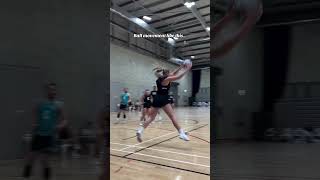 The transition to goal though #netball #video #netballers #netballfamily #netballworldcup #shorts