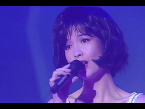 Vivian Chow 周慧敏 - 最愛 (Live)