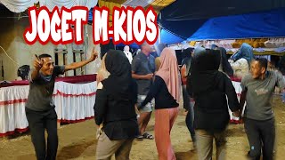 Download Lagu ✅JOGET NEW ADUH ABANG RONI || RANI'S MUSIK VOC ANI VOC PUTRI FT DJ SYUKUR⏩LOK. WAWOLAA MP3 Download Lagu ✅JOGET NEW ADUH ABANG RONI || RANI'S MUSIK VOC ANI VOC PUTRI FT DJ SYUKUR⏩LOK. WAWOLAA MP3