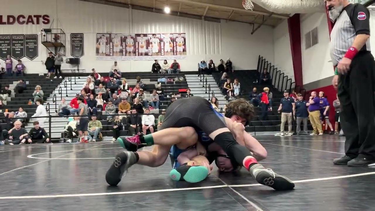 Cons. Semis - Wyatt Jett (Marshall Co.) over Anthony Sticca (Forrest) (TF 16-0 4:25)