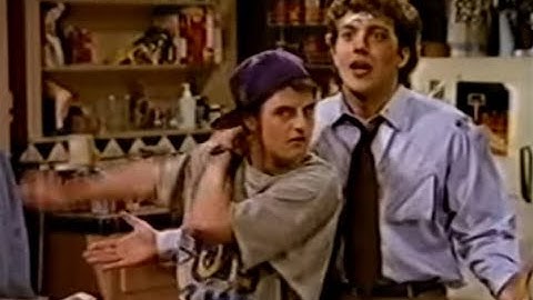 Craig Bierko Ended Our BFF Over Friends - Matthew Perry | Cut Off Contact Over Role Of Chandler Bing