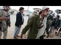 استقبال الشيخ فيصل الشعوري معا الشهيد حمزه فيصل الشعوري في صافر استقبال الشيخ فيصل الشعوري معا الشهيد حمزه فيصل الشعوري في صافر