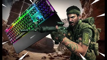 Gamer Girl Plays Mouse and Keyboard For The First Time! Call of Duty Cold War