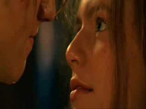 Romeo + Juliet - Leave Out All The Rest (Linkin Park)