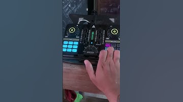 2023 setup ft M2 Maxbook Pro, M1 mac mini and dual 4k and 1080p monitor #shorts #setup