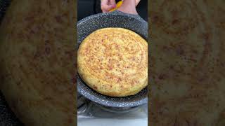 Lanche De Frigideira. Pronto Em Menos De 15 Minutos, Um Sabor Incrível. Resimi