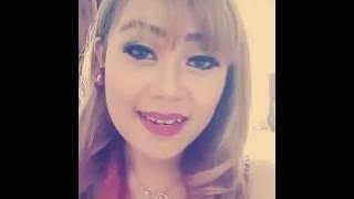 Smule hot...! duet bareng cewek cantik