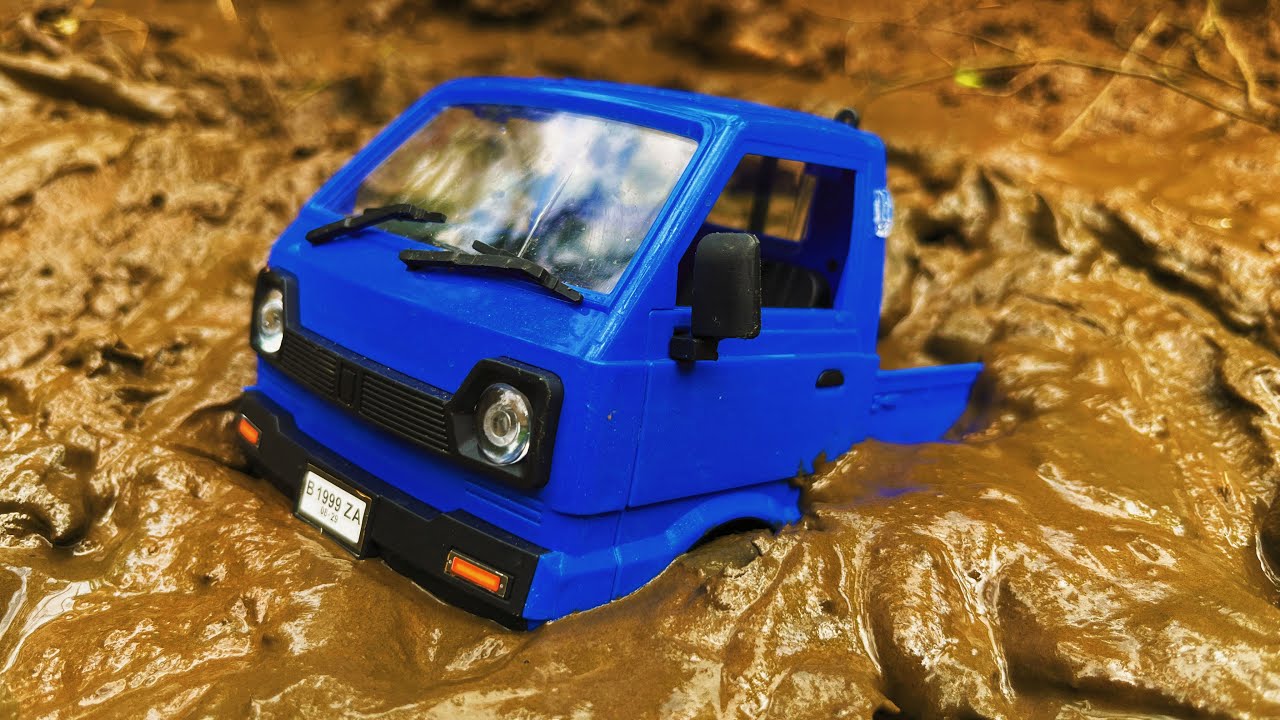 Mobil - mobilan kotor berlumpur, mobil pick up, mobil pemadam, mobil ambulans, bus tayo, mobil molen