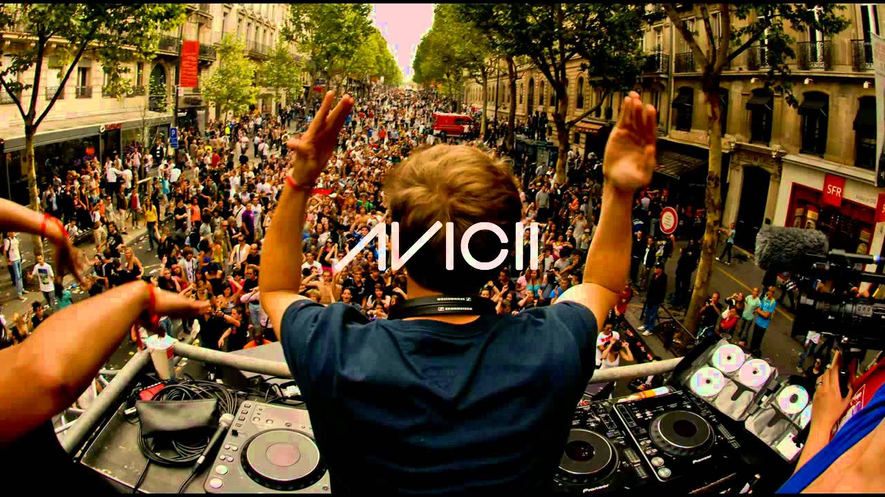 Tom Hangs - Blessed (Avicii Edit)