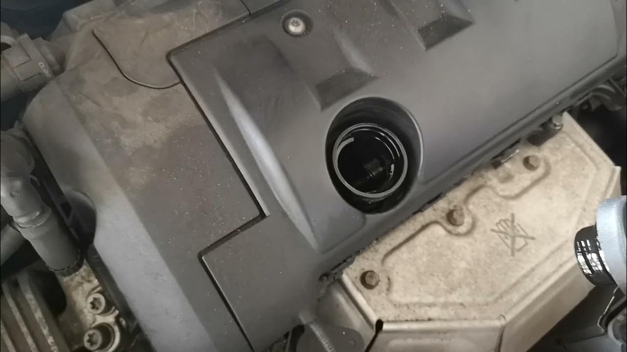 Peugeot 207 Motor klackern - YouTube