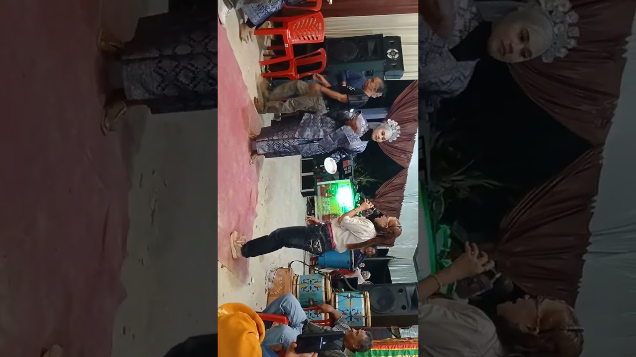 Duwet. Depi ..sama ..amoy