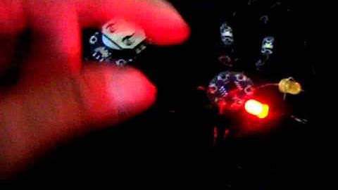 Easy Fashiontech Project (Lilypad Tiny and Lilypad Twinkle)