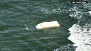 Must watch: Boat capsizes in Oak Island, NC