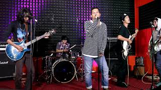 Download Lagu KOIN - Koin Vs Koinan MP3 Download Lagu KOIN - Koin Vs Koinan MP3