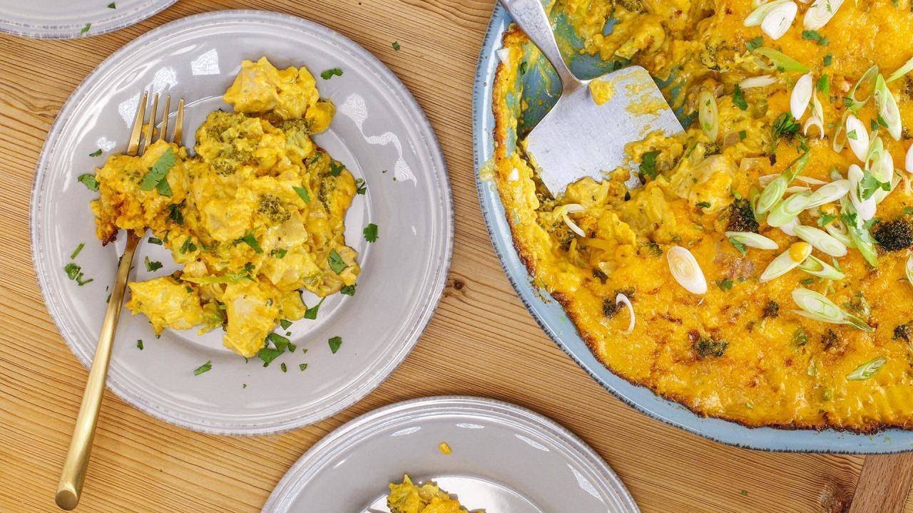 Broccoli-Chicken Cheddar Curry Casserole | Rachael Ray Show