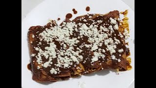 Enmoladas de pollo