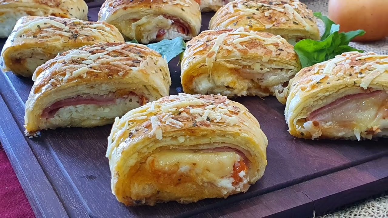 ПОЛОЖИТЕ ЭТО В ТЕСТО ДЛЯ ЗАКУСОК, КАЖДЫЙ ПОПРОСИТ У ВАС РЕЦЕПТ! Рулет с ветчиной и сыром