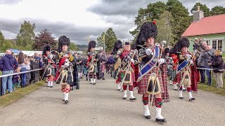 Massed pipes & drums parade to the 2018 Braemar Gathering Royal Highland Games in Scotland (4K) screenshot 5