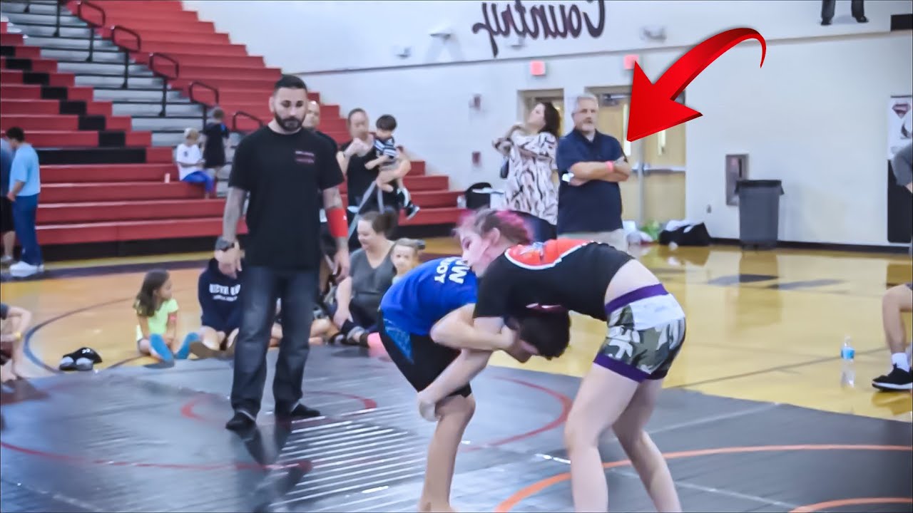 HOT Girl Grappling | mixed wrestling | headscissor | fightingkids | girl vs boy wrestling