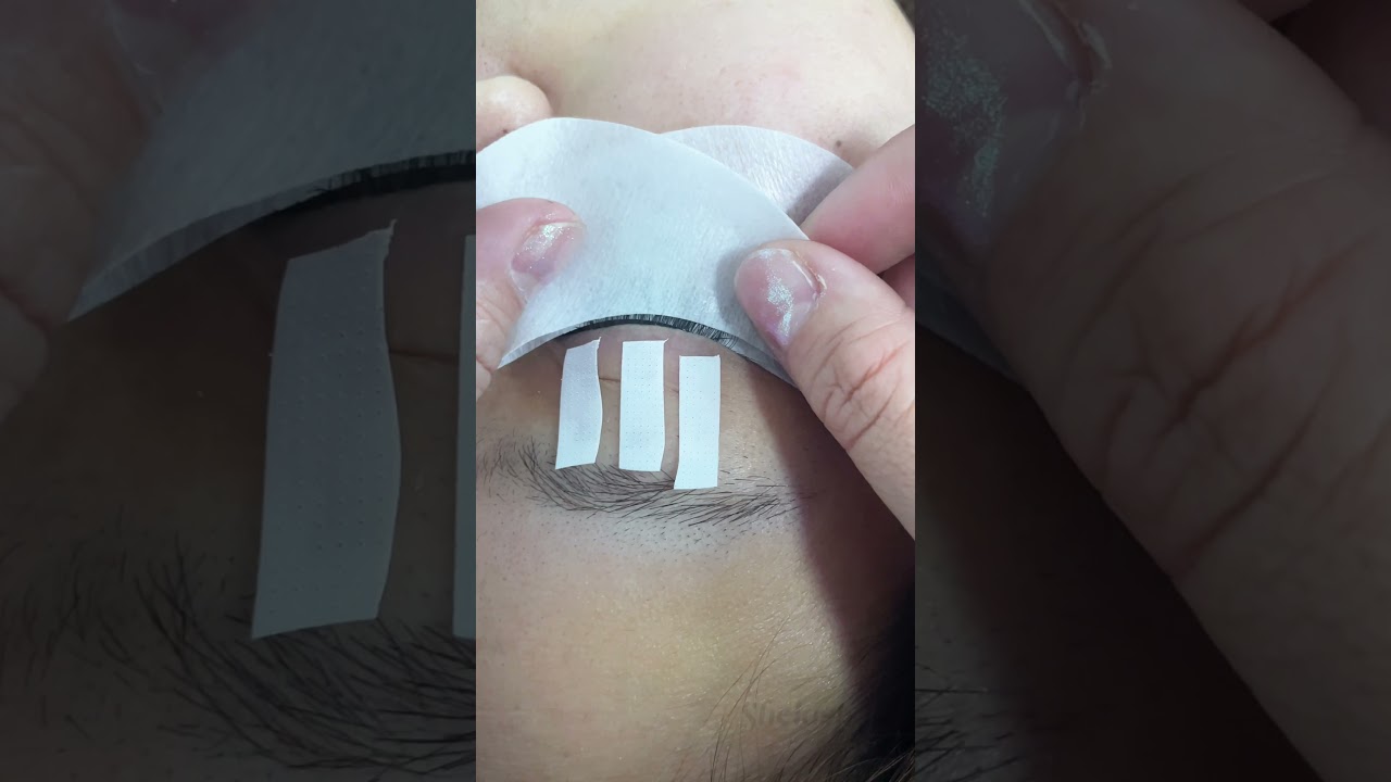 🎯 Pro Hack: Layer Lashes with Double Eye PadsStruggling to isolate in sections?