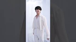 Bighit Twitter Update✨ Net Worth