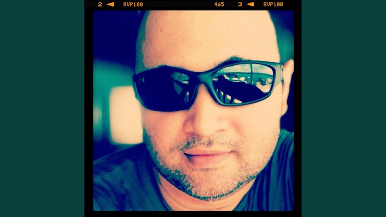 YouTubeでUranusを視聴 YouTubeでUranusを視聴