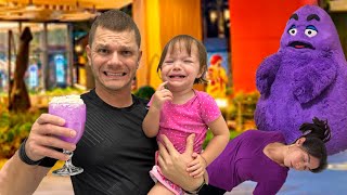 TOMAMOS O MILKSHAKE DO GRIMACE E ISADORA CHOROU DESESPERADA ★ FAMÍLIA MASUDINHA ★