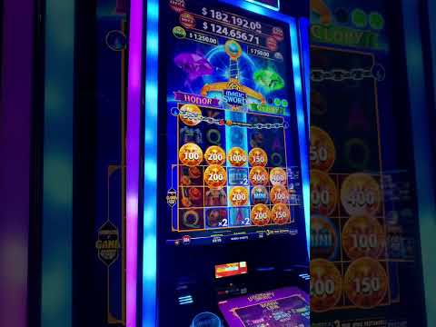 Clems Gems bonus slot machine win. #lasvegas #slots #slotbonus #slotwin #bonusslotwin