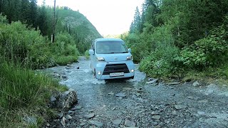 Daihatsu Hijet. Дорога по перевалу Ачик.  Ретранслятор у Белого Бома. Горный Алтай