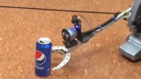 Scary AI Robot cleans up trash and puts it in a trash can