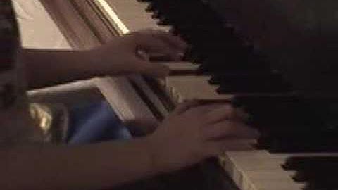 Lionel Performs Pogo Stick on the Piano