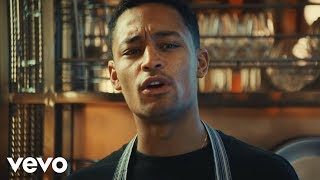 Loyle Carner Ft. Kiko Bun & Rebel Kleff - You Dont Know