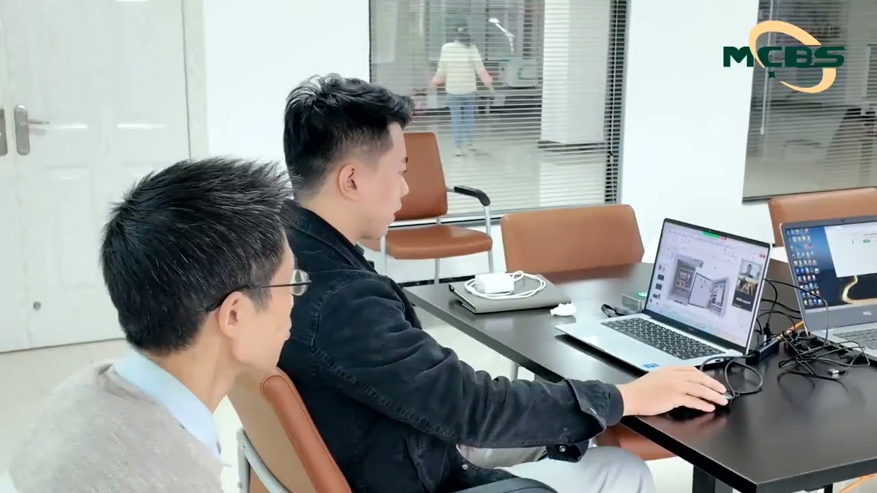 Customer Maintenance & Operations Training