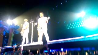 Lady Gaga - Speech And Manicure At London O2 Arena