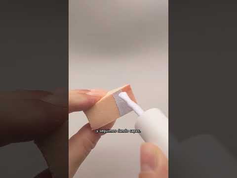 Video: Cómo hacer uñas con degradado (con imágenes)