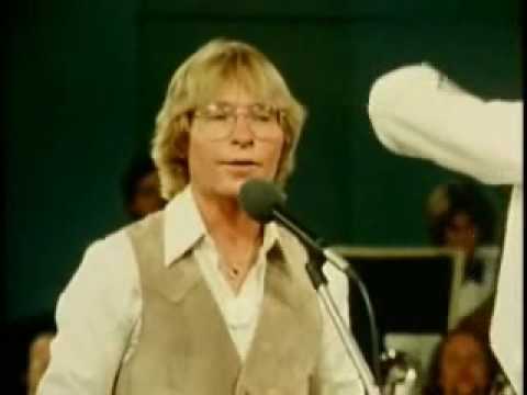 John Denver live in Aspen - Whalebones And Crosses...